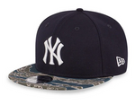 Load image into Gallery viewer, MLB New York Yankees Tiger Camo New Era 9Fifty Snapback Cap
